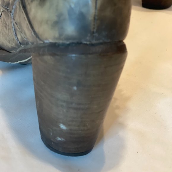 Feud Distressed Booties - Picture 8 of 8